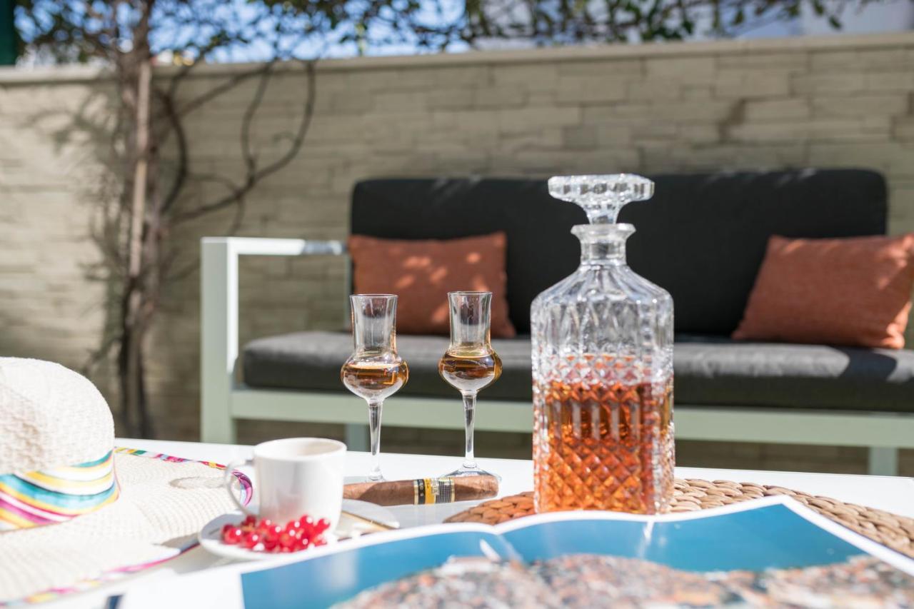 Apt Gioan Novigrad, 500M To Sea, Private Heated Jacuzzi, Bbq, Private Parking Novigrad  Luaran gambar
