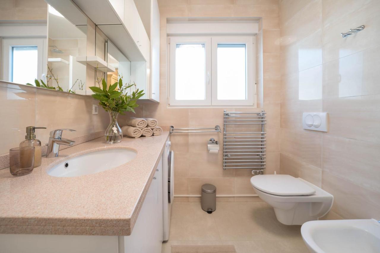 Apt Gioan Novigrad, 500M To Sea, Private Heated Jacuzzi, Bbq, Private Parking Novigrad  Luaran gambar